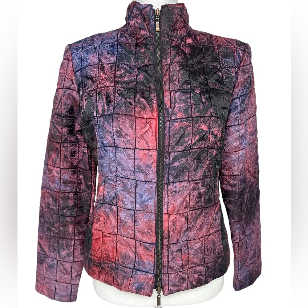 BELIZA / Maroon Purple Black Tie Dye Quilted Jacket  / Small / Activewear Rave